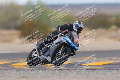 media/Sep-11-2022-SoCal Trackdays (Sun) [[81b7e951af]]/Turn 7 (1145am)/